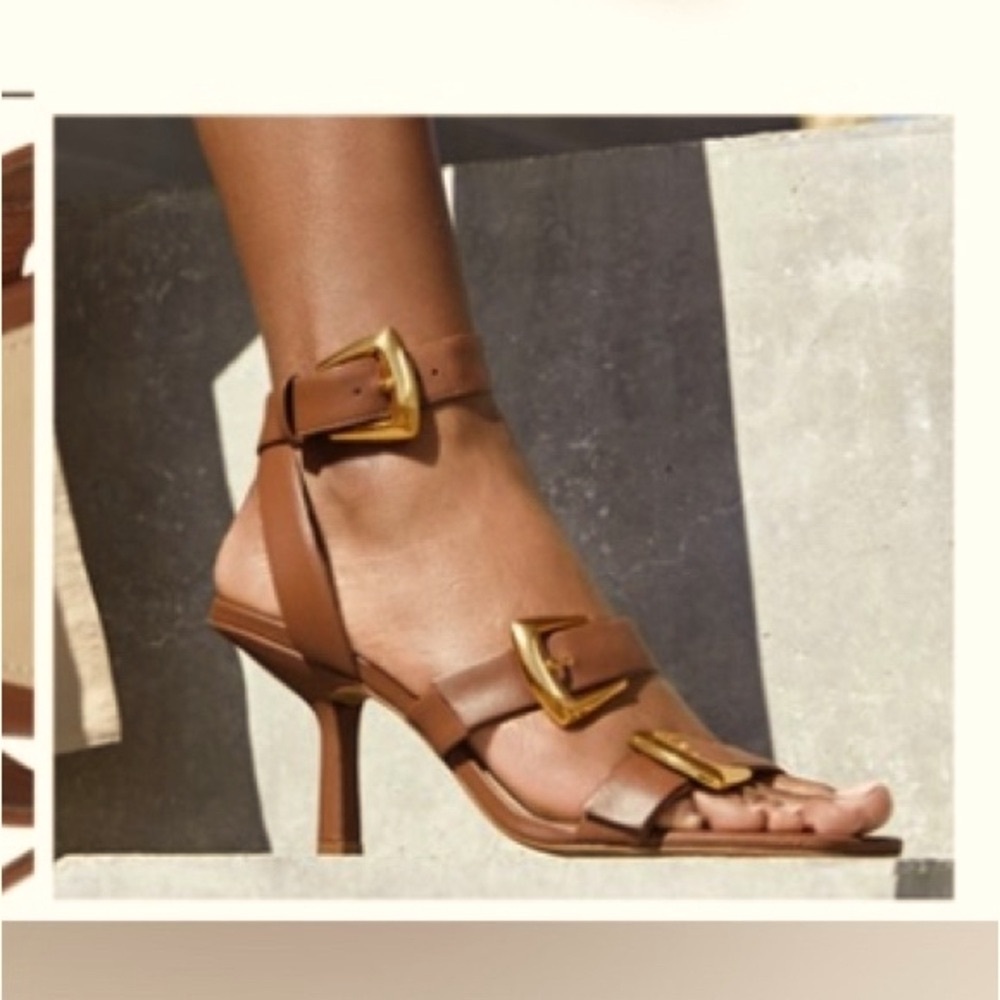 BNWOB Vince Camuto Jeminstie Buckled Heeled Sandals - 8.5